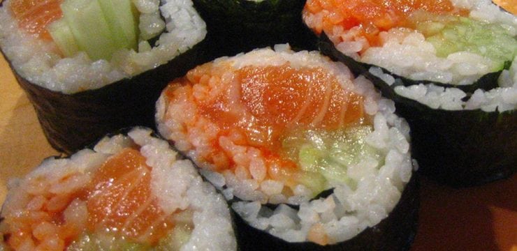 Spicy Salmon Roll